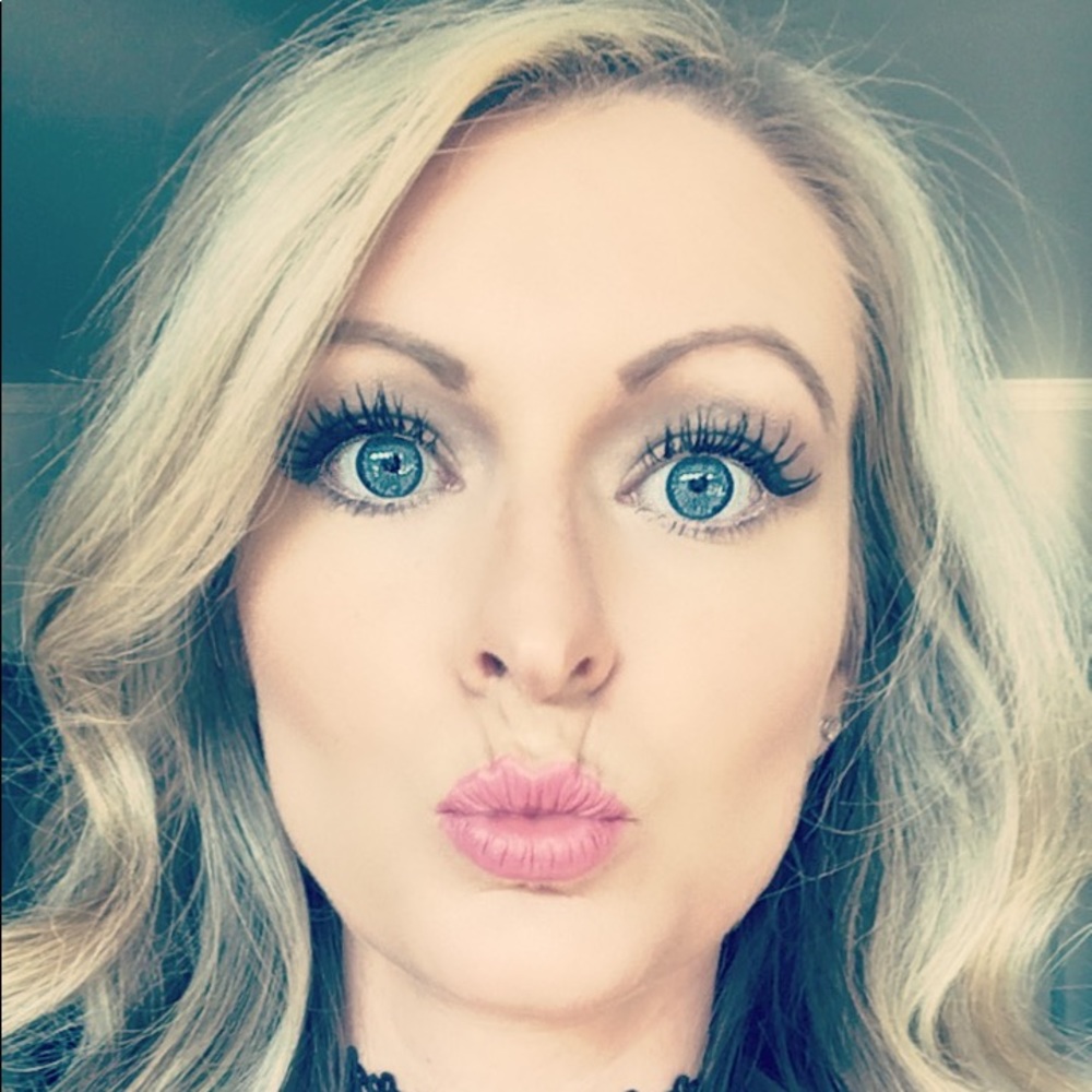 Meet your Posher, Kim